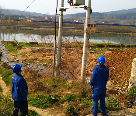 陕西地电西乡供电分公司加道“防护网”保汛期安全运行