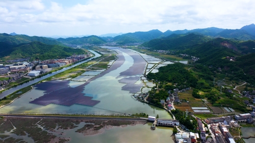 中国电建承担的国内首座潮光互补电站全容量发