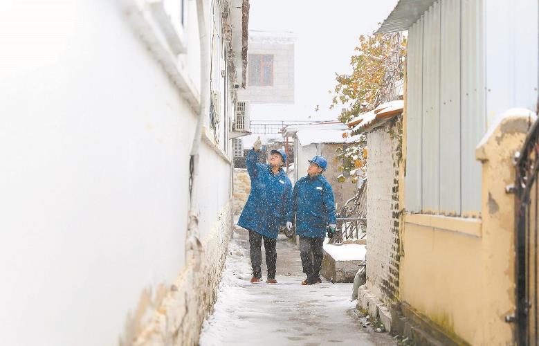 国网山东电力公司积极应对寒潮雨雪保障供电