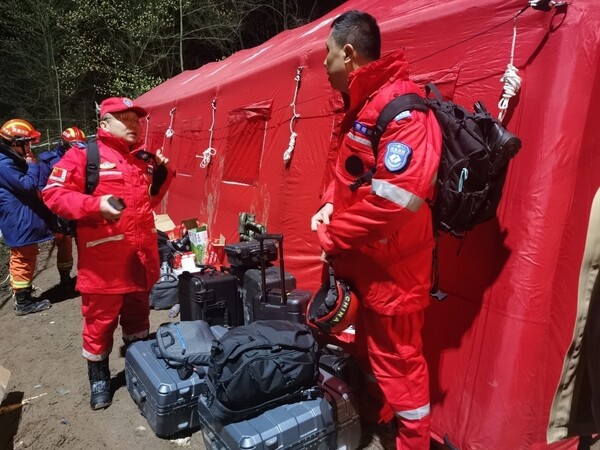 中国电建专家紧急奔赴筠连县山体滑坡现场