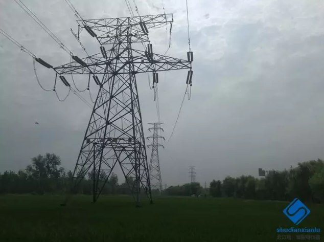 输电线路导线遭受雷击情况分析